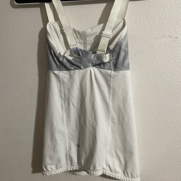 Lululemon Run: Catch Me Tank - Picture 5 of 5